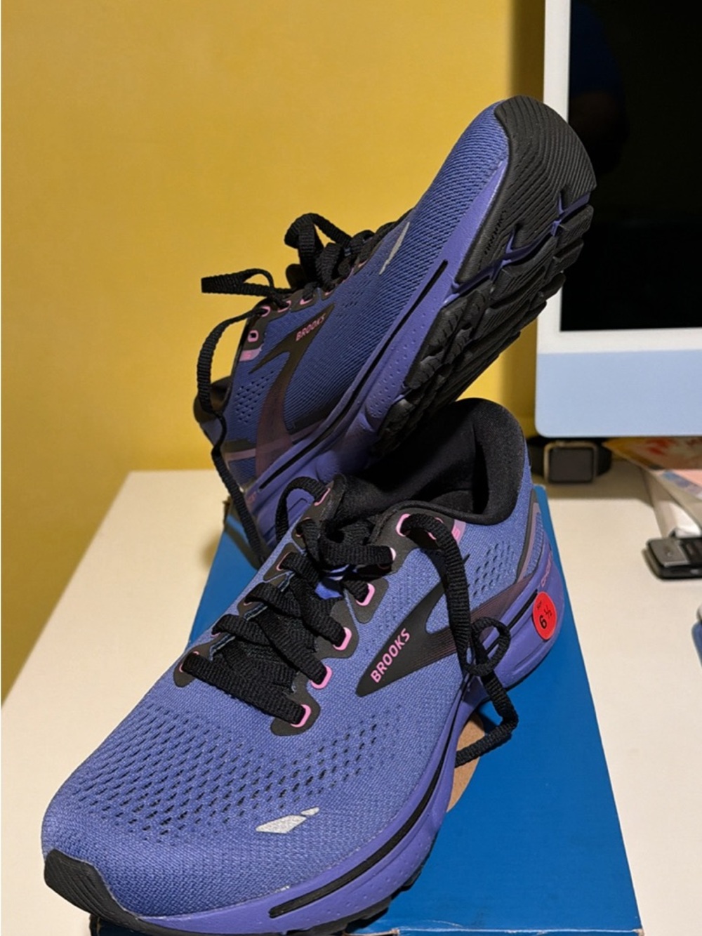 Brooks Purple Ghost 15 Women's Running Shoes - Picture 3 of 4